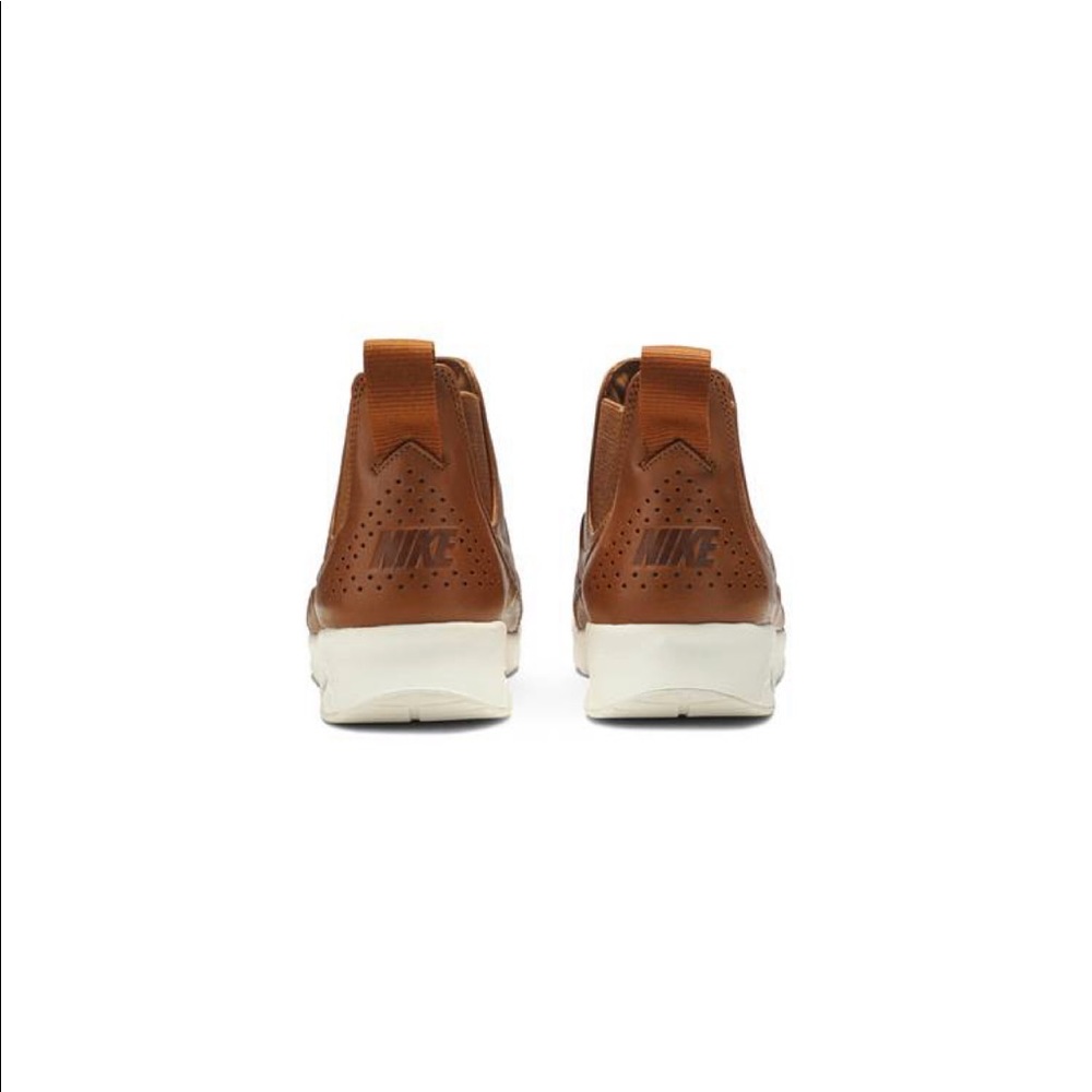 NEW Nike Air Max Thea Mid Shoe Boots 859550-200 - Picture 4 of 7